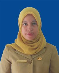 Yolanda Lonita Fenisia, S.STP., M.Si